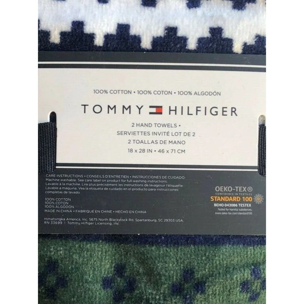 Tommy Hilfiger Christmas Snowflake Hand Towels Bathroom Holiday Stripe Set of 2